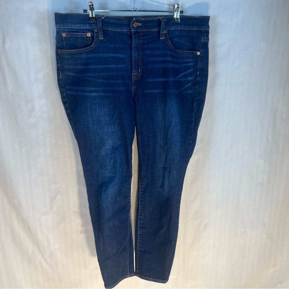 J. Crew Jeans Toothpick 9” High Rise Blue Harbor Wash 32 Petite EUC 👍